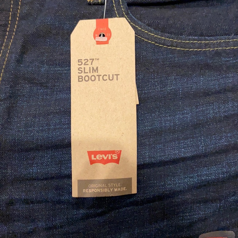Men’s Levi 527 Slim Bootcut jeans. Brand new.